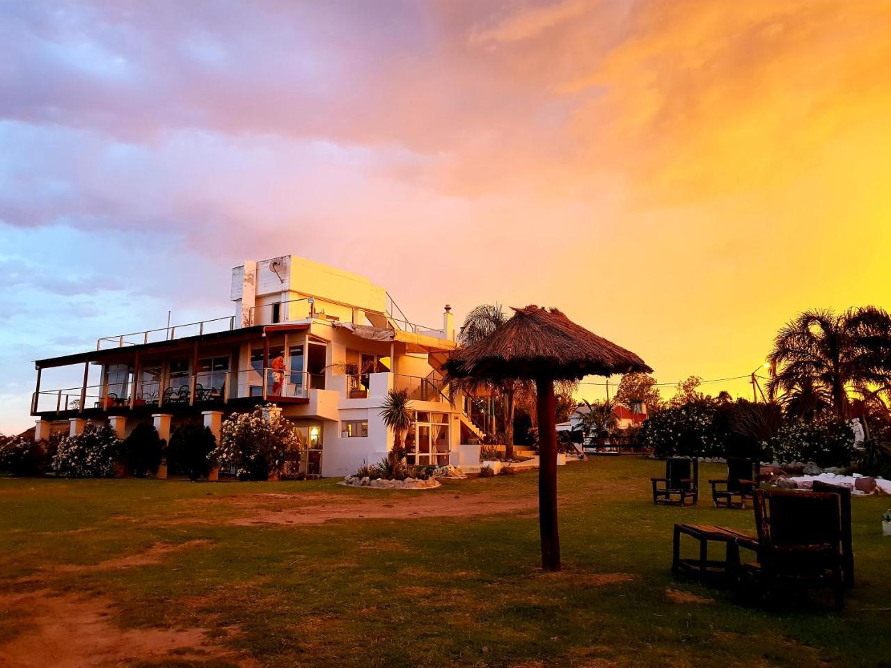 Отель Punta Encanto Posada Boutique Мирамар Экстерьер фото